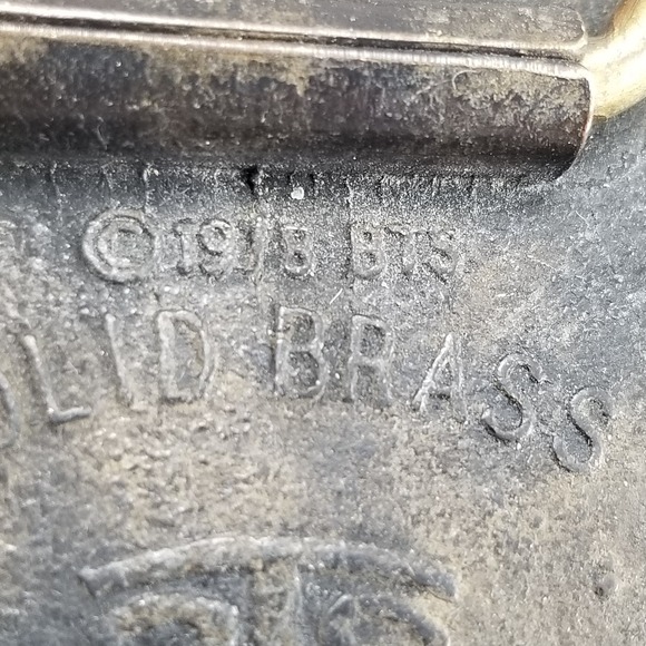 Vintage Solid Brass Belt Buckle 1978 Ornate Scrollwork Clover Design Made in USA - Picture 6 of 9